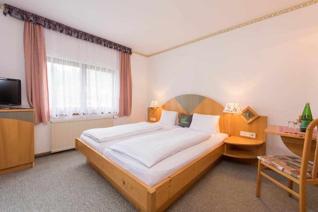 Hotel Moelltalerhof Рангерсдорф Номер фото